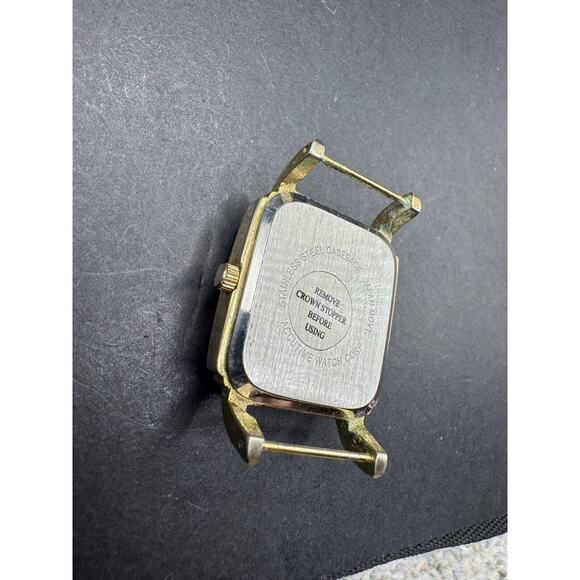 Vintage Vivani Accutime Gold Tone Stainless Quartz Square Face Watch Japan Movt main image 3